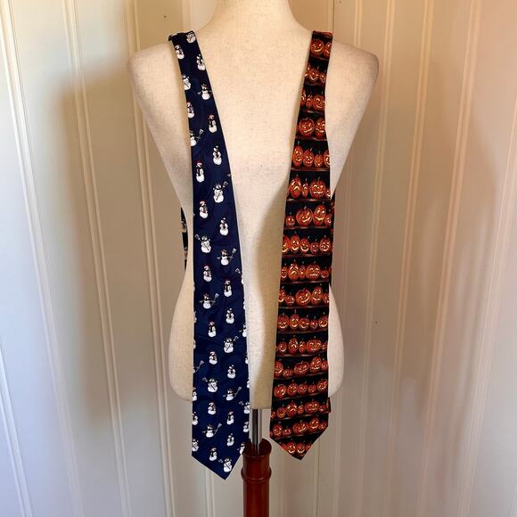 Vintage 90s/Y2K Holiday Tie Bundle OS - Picture 1 of 3